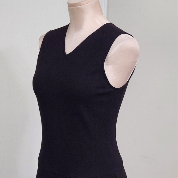Vince Sleeveless Drop Waist Pleated Dress - Picture 4 of 12